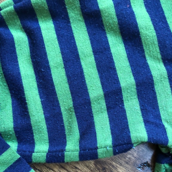 Cute and comfortable Juicy couture top - Picture 3 of 4